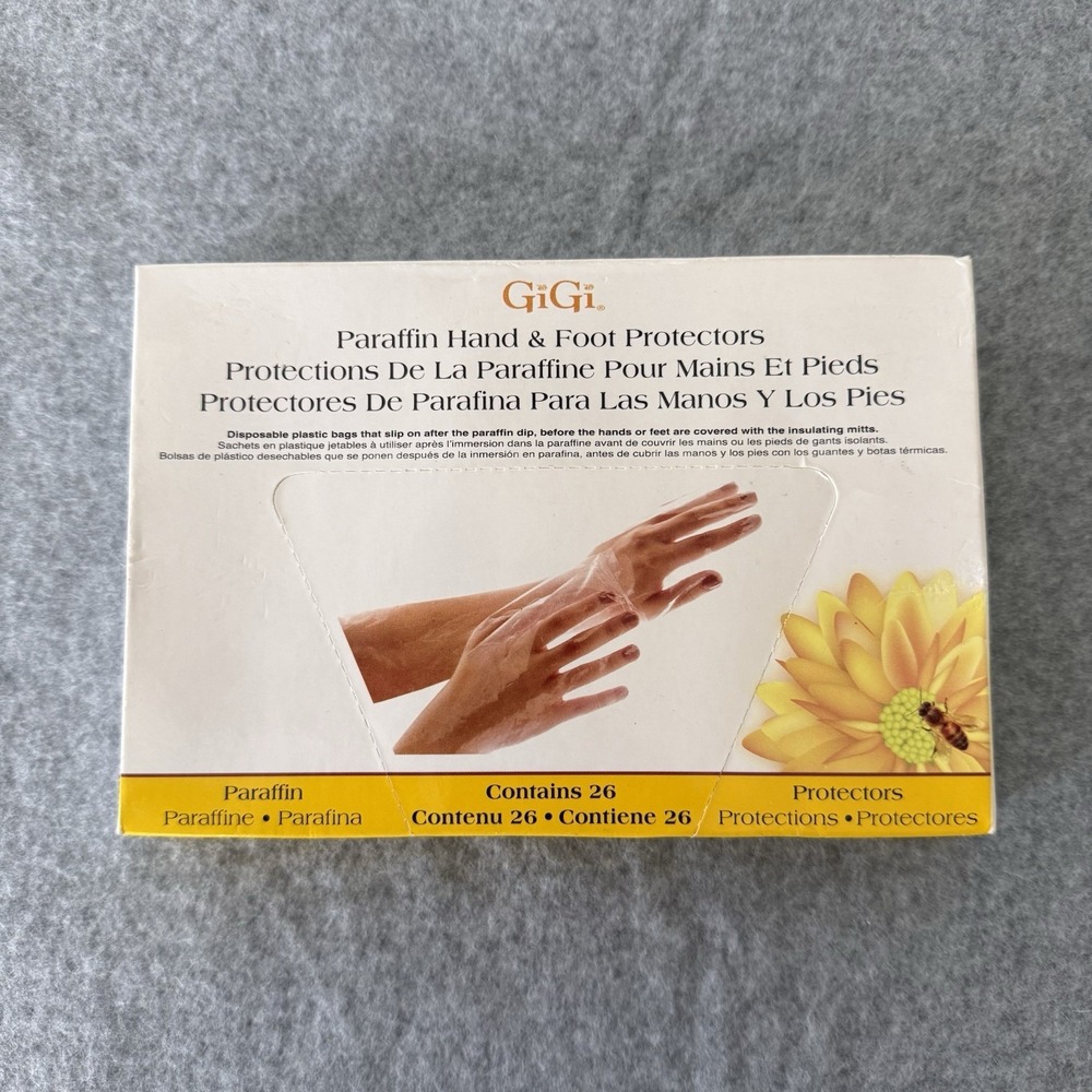 New GiGi Paraffin Hand And Foot Protectors Contains‎ 26 NIB